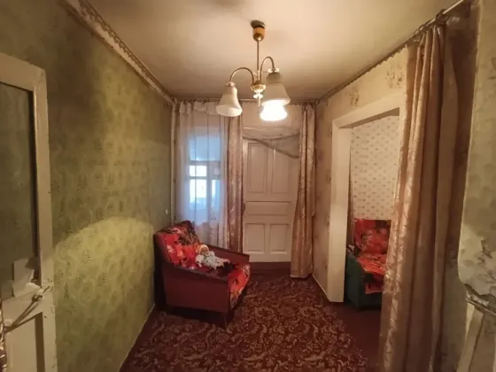 Продается дом в г. Харцызске, Трубная сторона р-н магазина Вектор Харцызск