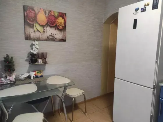 Сдаю однокомнатную квартиру 33.0 м² этаж 4/9 город Донецк, Куйбышевский район, ориентир "Галактика" Донецк