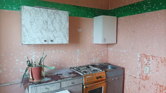Продам квартиру г. Лутугино Луганск