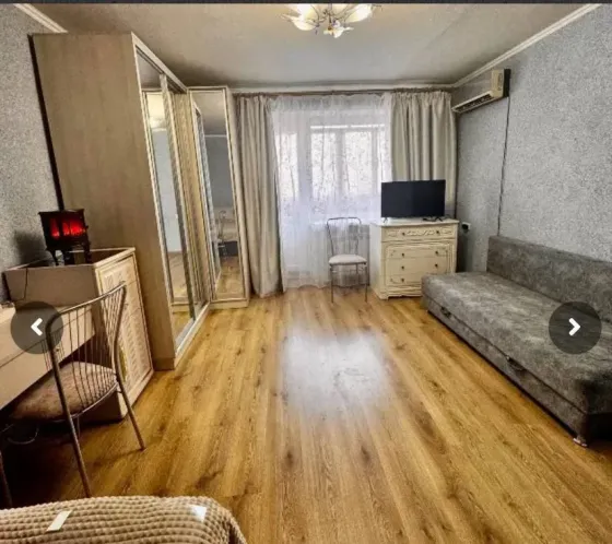 Сдается 1к.кв. в киевском районе донецка, в центре гладковки. вода холодная и горячая идёт по график Донецк
