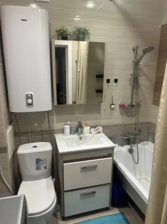 Сдам 2-комн. 46м², Калининский район, улица Овнатаняна, 30 Донецк