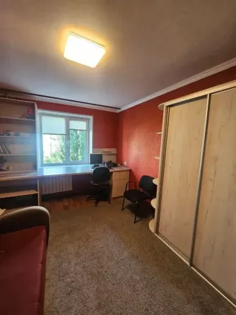 Сдаётся трёхкомнатная квартира в Будёновском районе Донецк