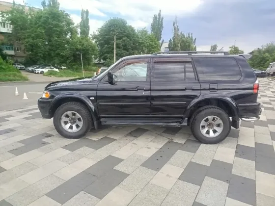 MITSUBISHI PAJERO SPORT Донецк