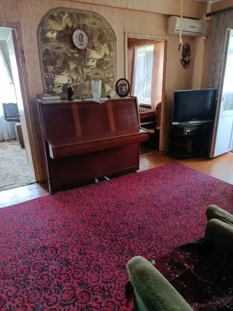 Продается 3-ком. квартира, г. Торез, мкрн.2 Торез