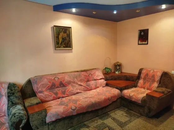 Продам 3ком. кв. в Кировском р-не, на Текстильщике, ул. Терешковой. Донецк