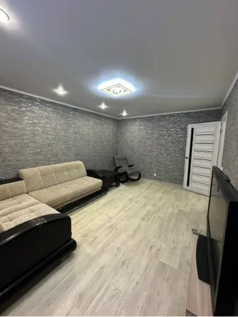 3-х комнатная квартира в Калининском районе, улица Капитана Ратникова Донецк