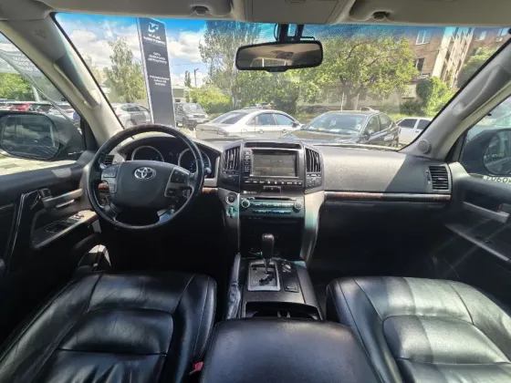 TOYOTA LAND CRUISER 200 Донецк