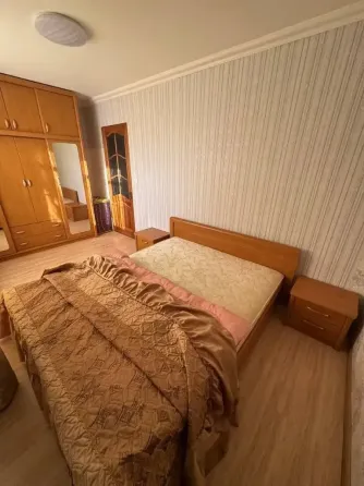 Сдаётся трёхкомнатная квартира в Кировском районе Донецк