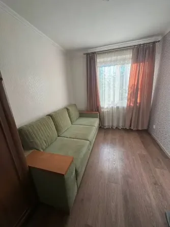 Сдаётся трёхкомнатная квартира в Кировском районе Донецк