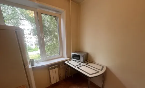 Сдаю однокомнатную квартиру Донецк