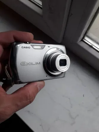 Фотоаппарат Casio ехilim ех-z350 12,1Mpx+SD 4Gb+зарядное+чехол Донецк