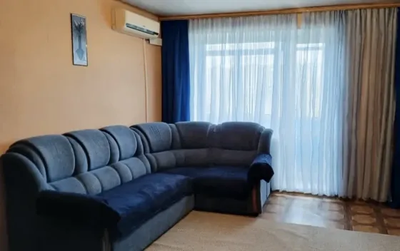 Продам 1-комнатную квартиру в Центре Гвардейки Макеевка