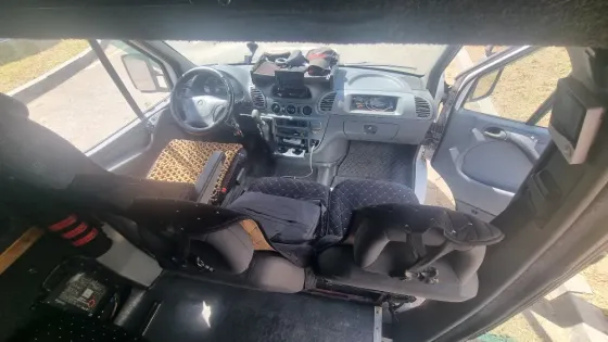 Грузопассажирские перевозки Mercedes Sprinter (8 мест + груз) Донецк