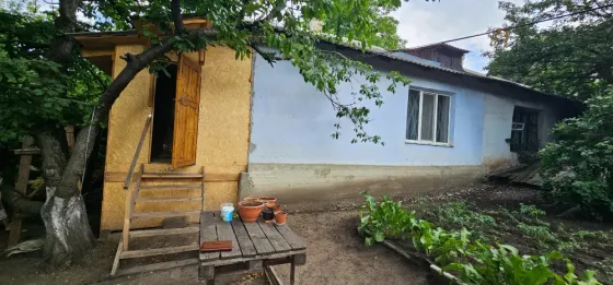 Продаётся дом на 4 собственника г.Макеевка Красная Горка Макеевка