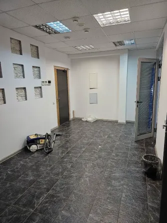 Сдам офис 180м2 в бизнес - центре Центавр - Плаза Донецк