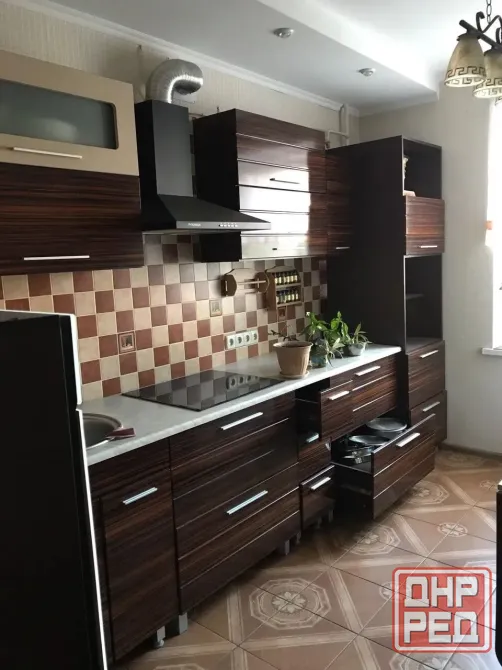 Продажа 3-х комнатной квартиры ул.Петровского Донецк - изображение 1