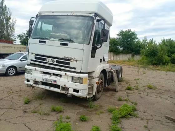 Тягач Донецк