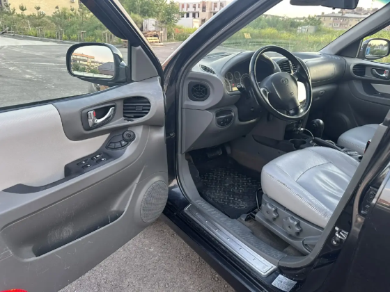 Hyundai santa fe, 2.7 v6, автомат Донецк