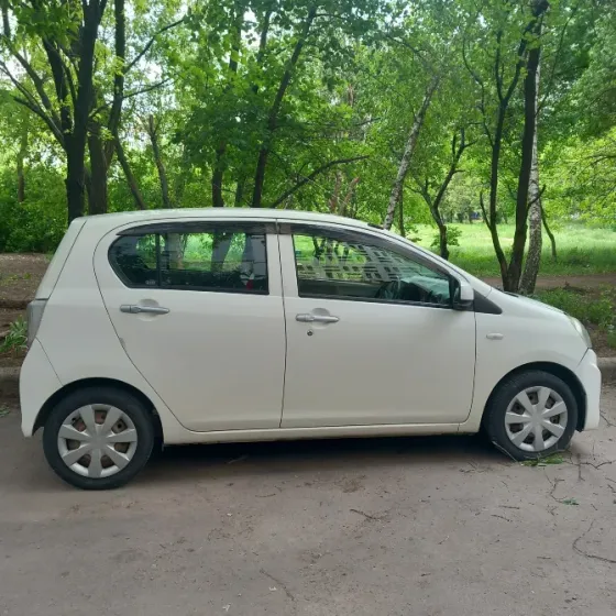 продаю японское авто Донецк