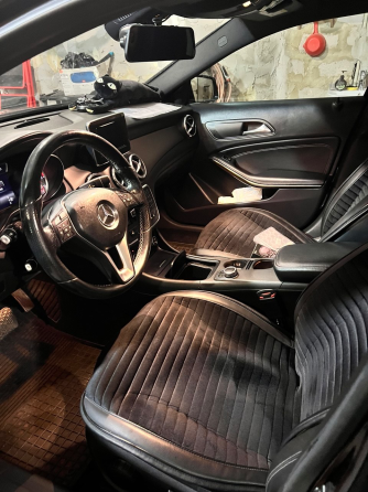 Mercedes-Benz GLA-класс 2.1 , 2014, 129000 км. Макеевка