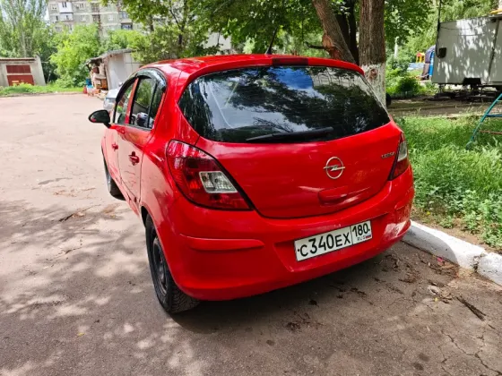 Opel Corsa 1.2 - 559.000 Донецк