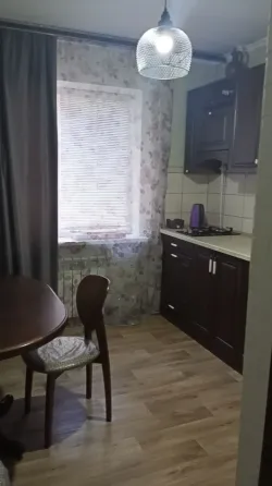Продам двухкомнатную квартиру в центре города Макеевка