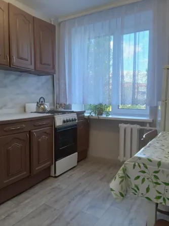 Сдам уютную однокомнатную в мкрн Смолянка, Куйбышевский район. Донецк