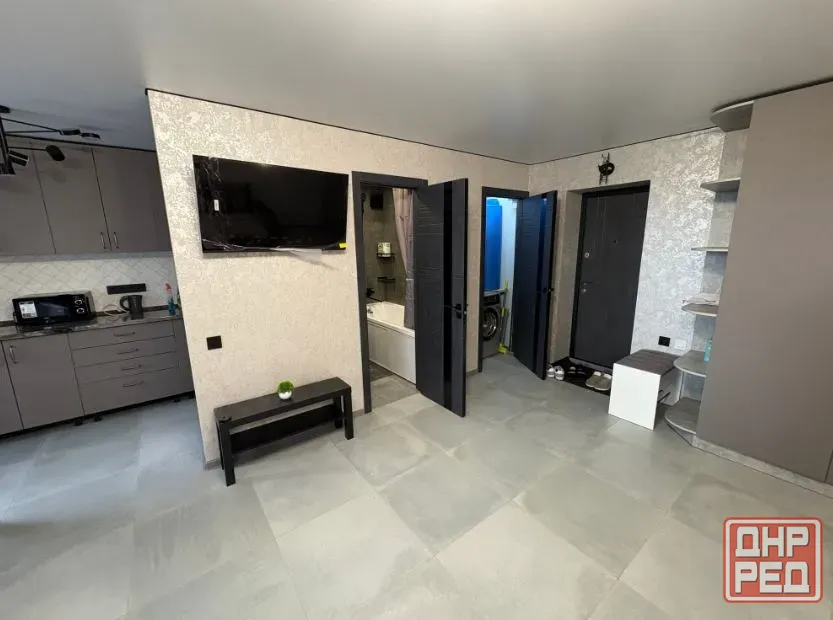 Без комиссии. Продажа 1-комн. квартира 35 м² Ремонт. Техника. Центр Донецк - изображение 1