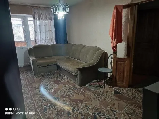 Продается 3 - х комнатная квартира, ул. Артема, ориентир Шахтерская площадь Донецк