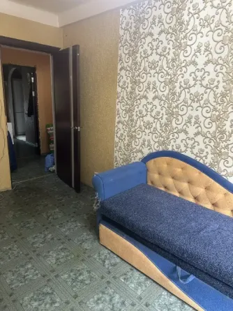 Продам 4-х комнатную квартиру в Будённовском районе Донецк