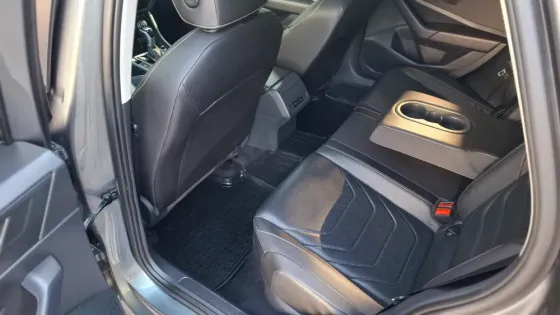 Volkswagen Jetta SEL. Донецк