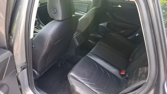 Volkswagen Jetta SEL. Донецк
