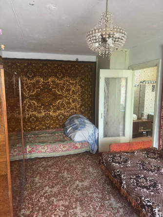 Продам 1км.кв 17мкр.ул.Куприна Центральный район Мариуполь