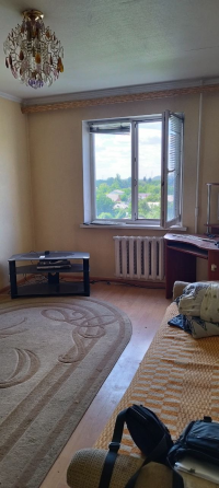 Продается срочно 3 к кВ Куйбышева Донецк