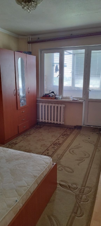 Продается срочно 3 к кВ Куйбышева Донецк