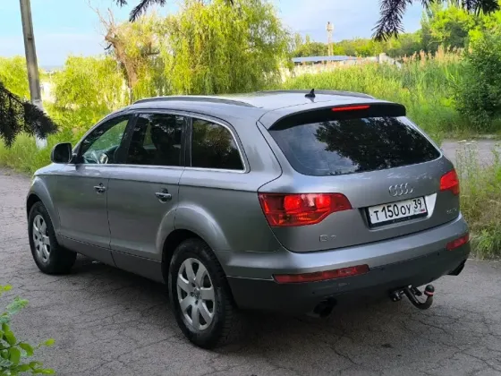 Продам Audi Q7 3.0 TDI в хорошем состоянии по самому низу рынка!!! Енакиево