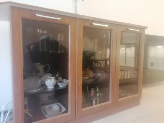 Продам Шкаф в Гостинную Донецк