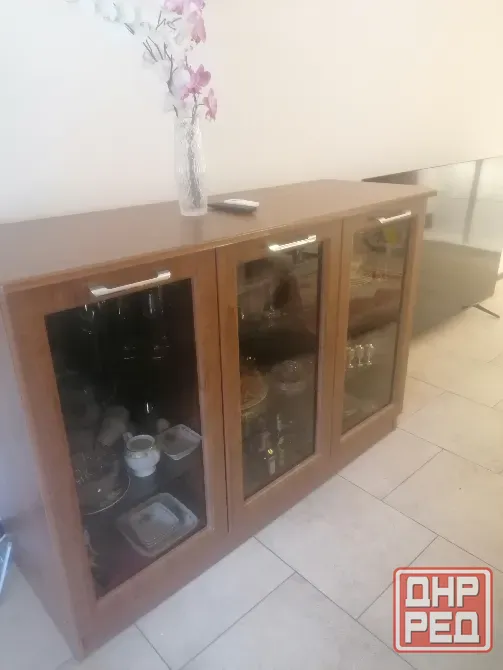 Продам Шкаф в Гостинную Донецк - изображение 5
