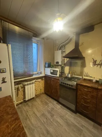 Срочно Продам 3к.квартиру в Приморском районе г.Мариуполя Мариуполь