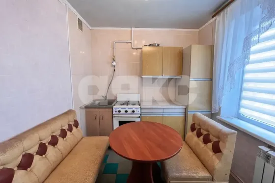 Продаётся 1-комнатная квартира в Центральном районе, 23 микрорайон. Мариуполь