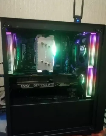 Мощный игровой компьютер MSI: AMD Ryzen 7 5700 / MSI RTX 2080Ti / DDR4 32GB 3200 Макеевка