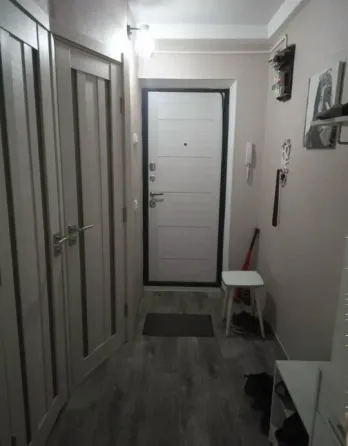 Сдам 2-комнатную квартиру на Металлургов Мариуполь