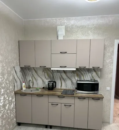 Двухкомнатная квартира предлагается в аренду на длительный срок Донецк