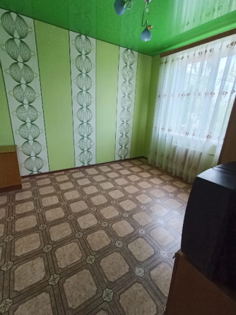 Продам квартиру 2 комнатную 2/2 + гараж г. Макеевка, Нижняя Крынка, Центр Ориентир дк Макеевка
