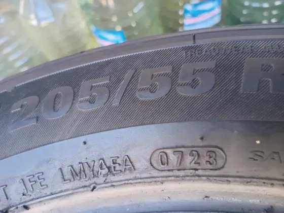 Продаю два ската 205 55 16 кумхо Донецк