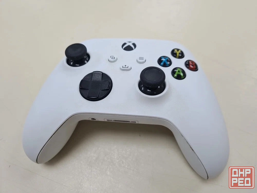 Продам игровую консоль Xbox series S 512 гб Макеевка - изображение 2