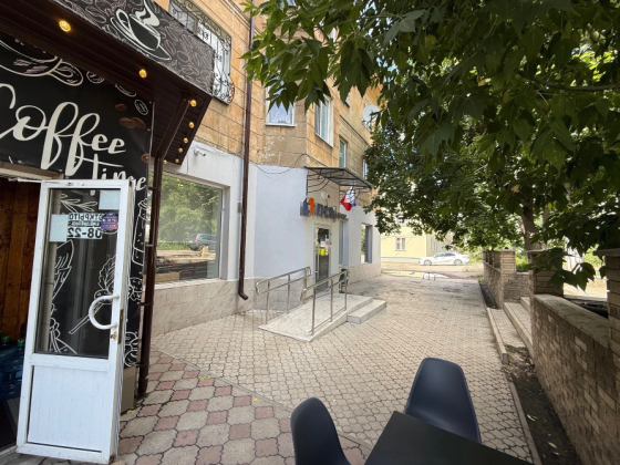 Продажа коммерческого помещения по фасаду в Макеевке! Макеевка