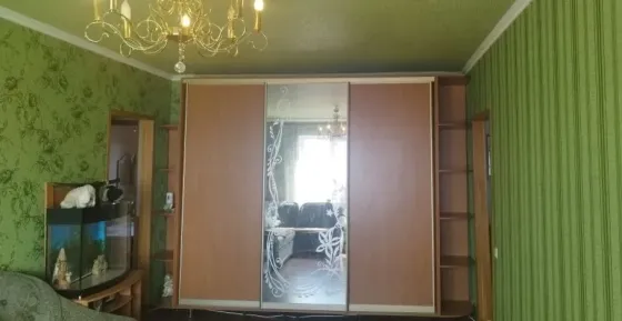 Сдам 3-х комнатную квартиру на Зеленом Макеевка