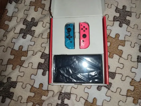 Nintendo Switch OLED, прошитый, с карточкой на 256гигабайт Харцызск
