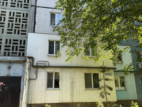 Продается 3-х комнатная квартира в Ленинском районе Донецка!Мирный! Донецк